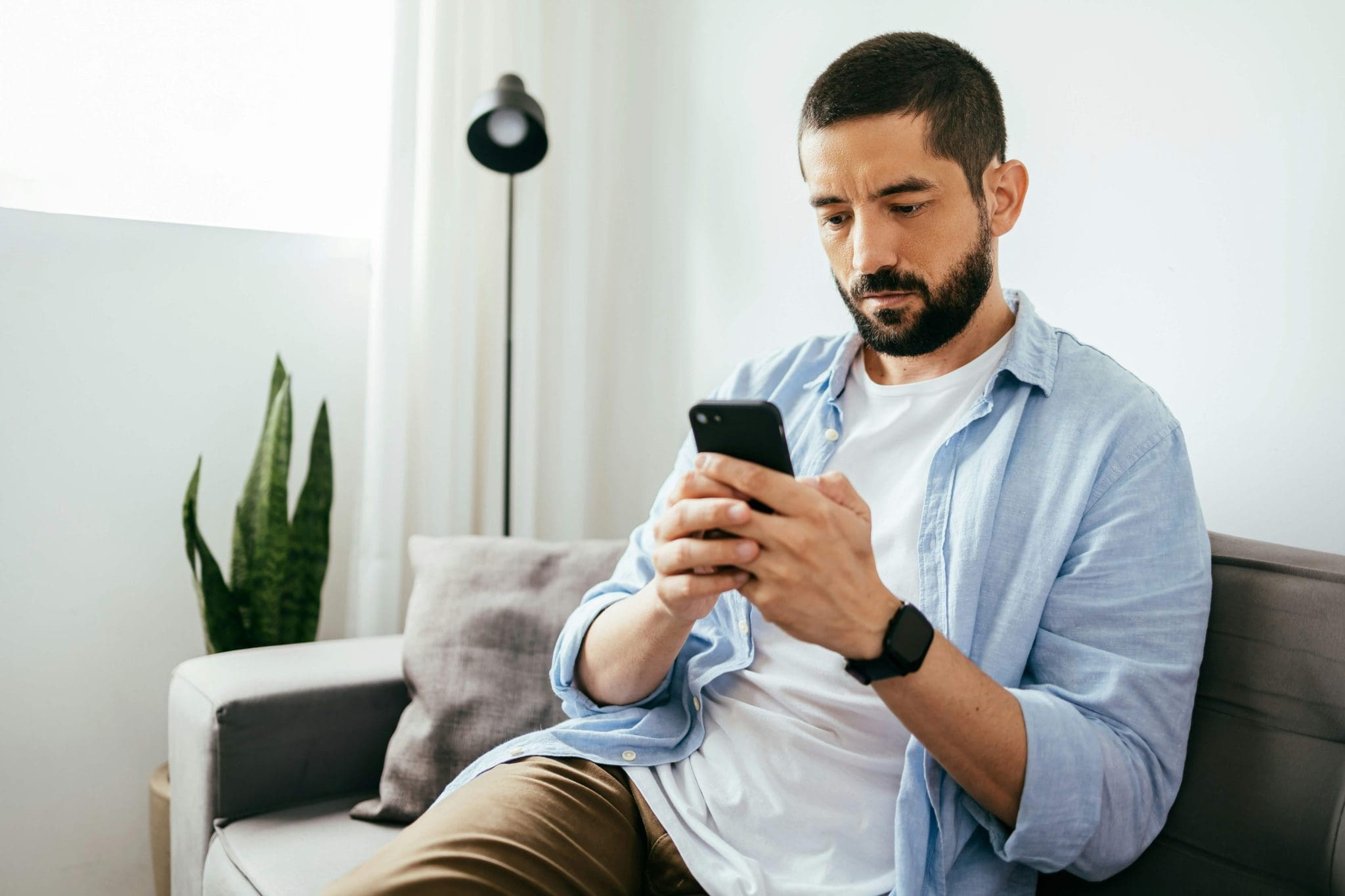 Member managing their Bridon pension online, anytime